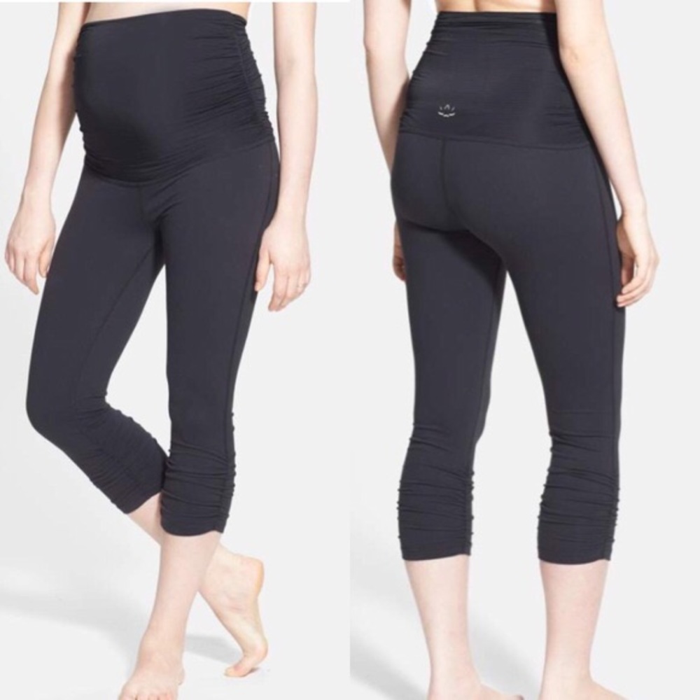 Beyond the Bump yoga pants capri length